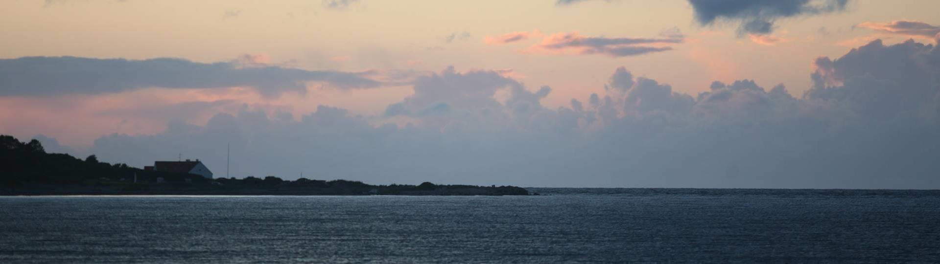 Klint havn i det fjerne